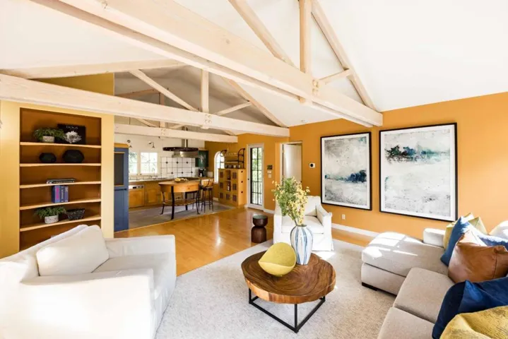 420 Maple Street, Palo Alto, California 94301