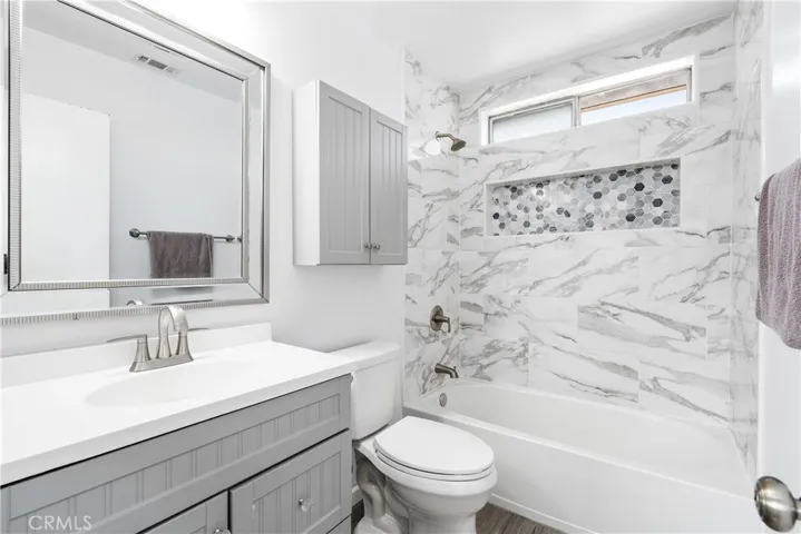 11799 Autumn Place, Fontana, California 92337