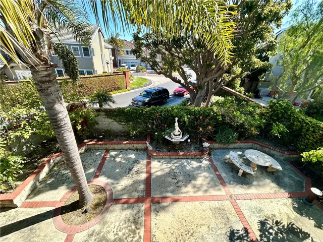 6225 Napoli Court, Long Beach, California 90803