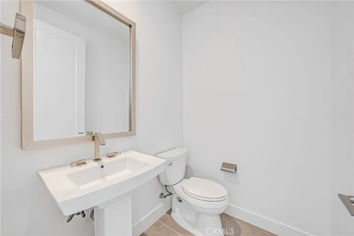 3308 Via Oporto, Newport Beach, California 92663