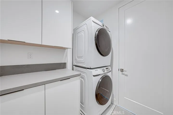 3308 Via Oporto, Newport Beach, California 92663