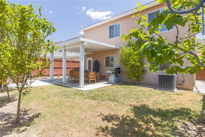 13211 La Tierra Way, Sylmar, California 91342