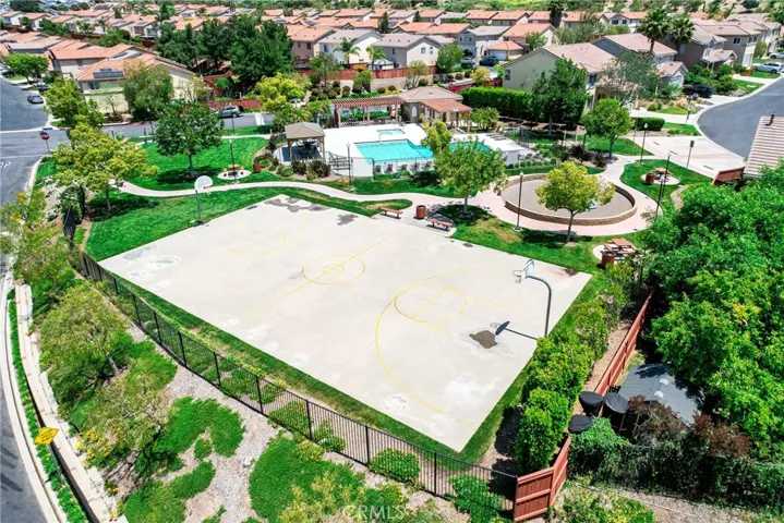 13211 La Tierra Way, Sylmar, California 91342