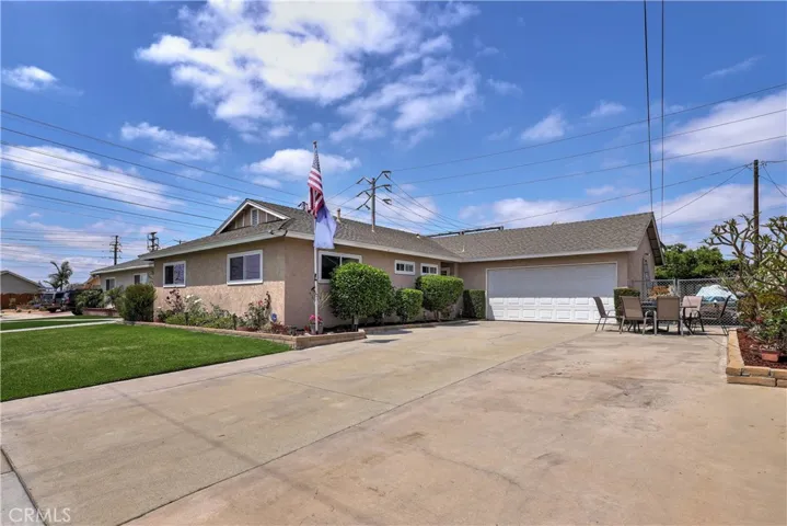 6081 Macarthur Way, Buena Park, California 90620