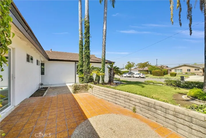 11841 Tigrina Avenue, Whittier, California 90604