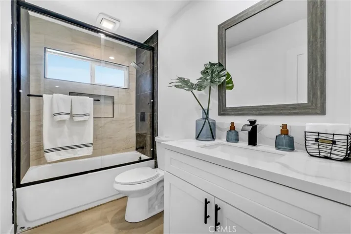 11841 Tigrina Avenue, Whittier, California 90604