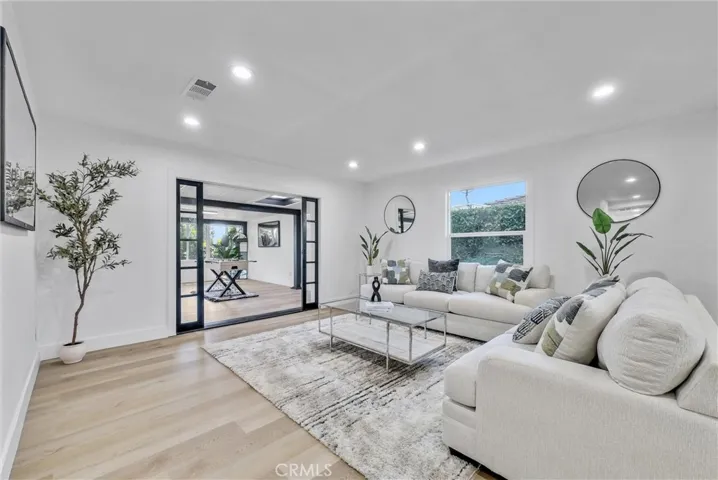 11841 Tigrina Avenue, Whittier, California 90604