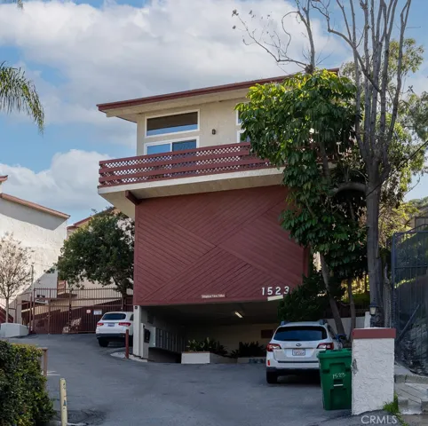 1523 E Windsor Road 103c, Glendale, California 91205