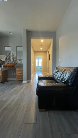 227 S Estados Ct, Mountain House, California 95391