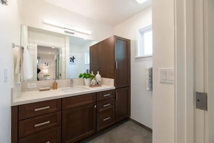 11190 Santa Teresa Drive, Cupertino, California 95014