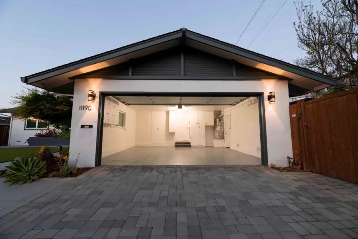 11190 Santa Teresa Drive, Cupertino, California 95014