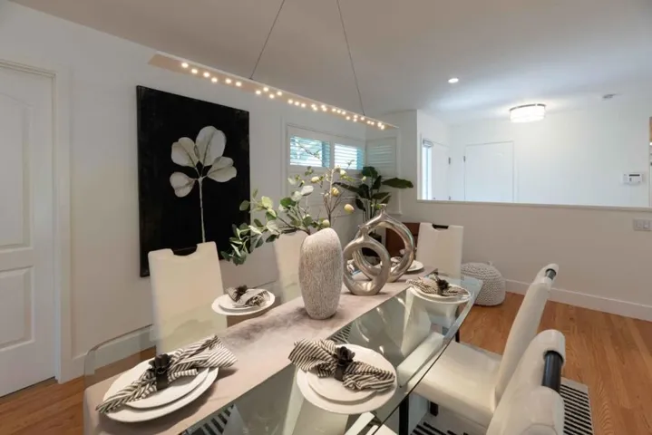 11190 Santa Teresa Drive, Cupertino, California 95014