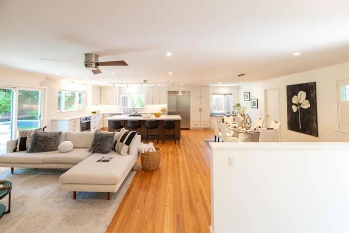 11190 Santa Teresa Drive, Cupertino, California 95014