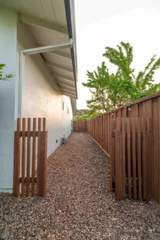 11190 Santa Teresa Drive, Cupertino, California 95014