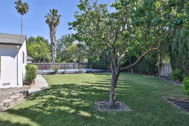 518 Safari Drive, San Jose, California 95123