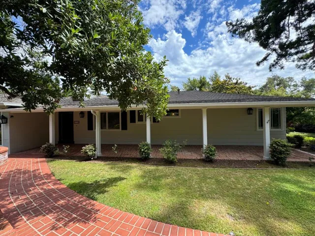 410 Severn Lane, Hillsborough, California 94010