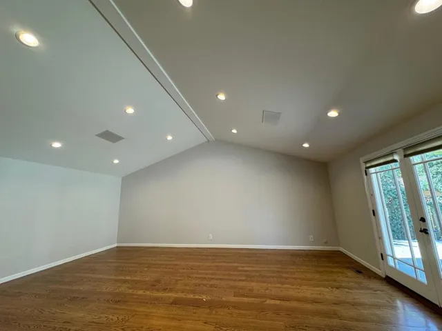 410 Severn Lane, Hillsborough, California 94010