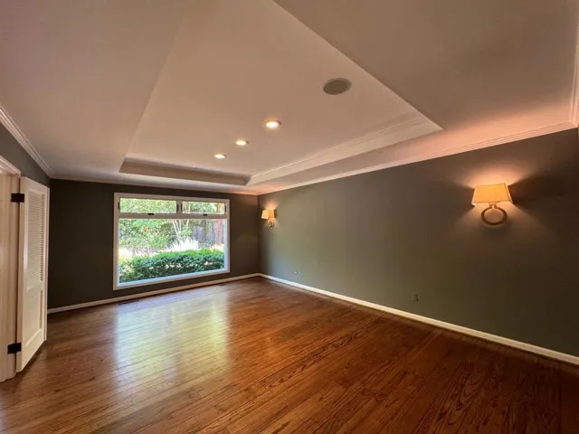 410 Severn Lane, Hillsborough, California 94010
