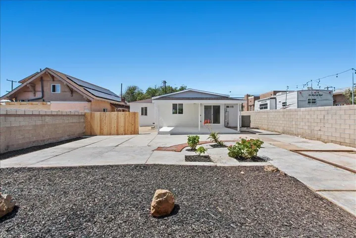 1040 E 16th Street, National City, California 91950