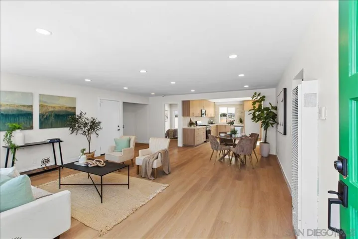 1040 E 16th Street, National City, California 91950
