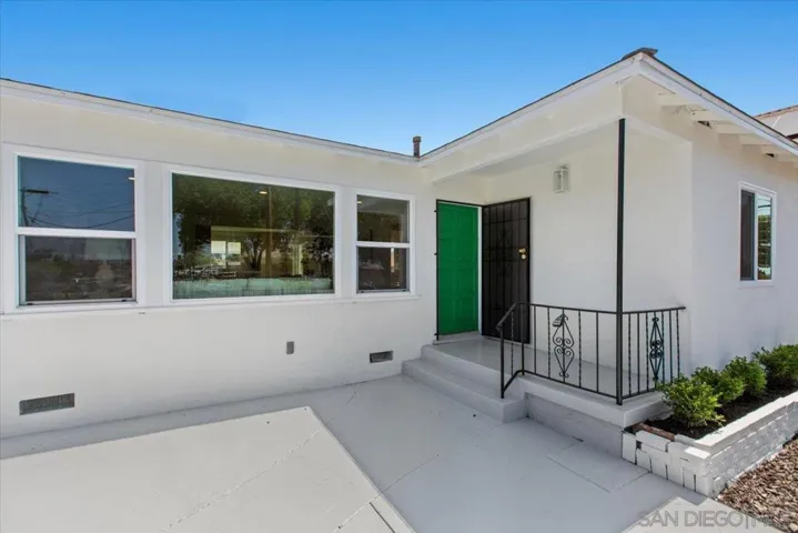 1040 E 16th Street, National City, California 91950
