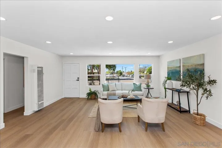 1040 E 16th Street, National City, California 91950