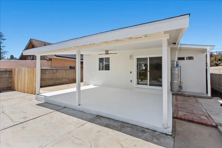 1040 E 16th Street, National City, California 91950