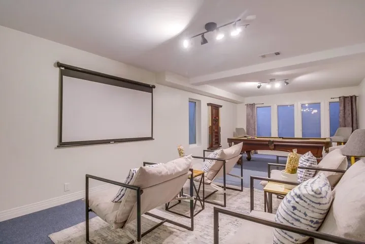 4534 Osprey Street, San Diego, California 92107