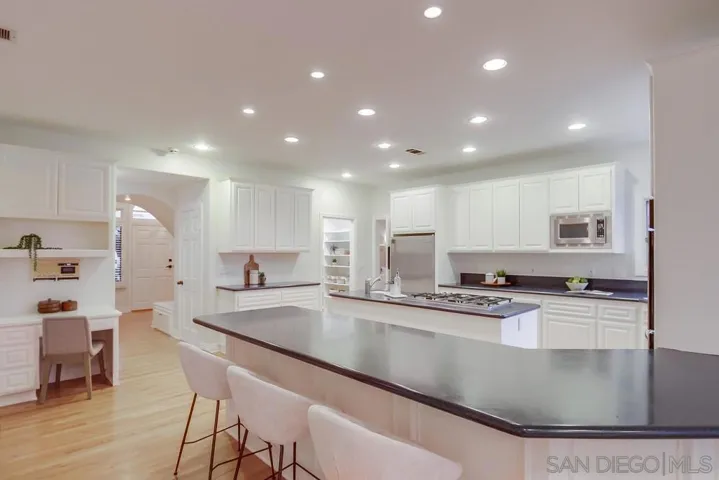 4534 Osprey Street, San Diego, California 92107