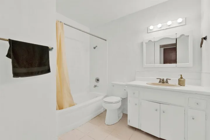 4895 Deaton Dr, San Diego, California 92102