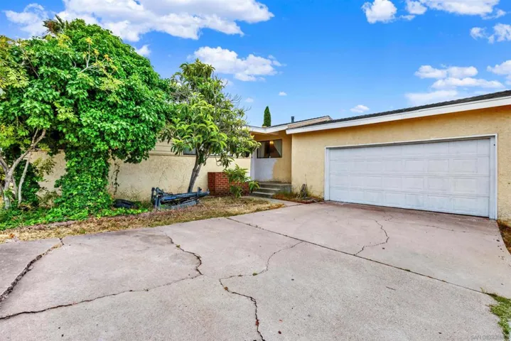 4895 Deaton Dr, San Diego, California 92102