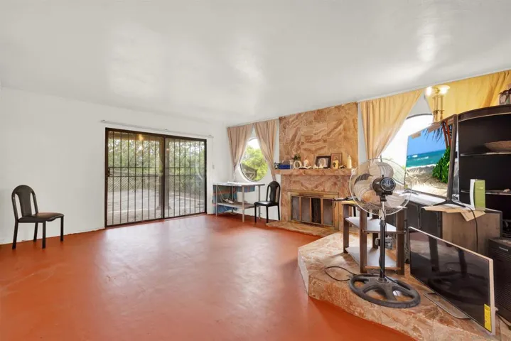 4895 Deaton Dr, San Diego, California 92102
