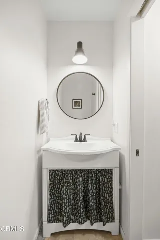 27-web-or-mls-Upmarketmedia_1014CreeB-99