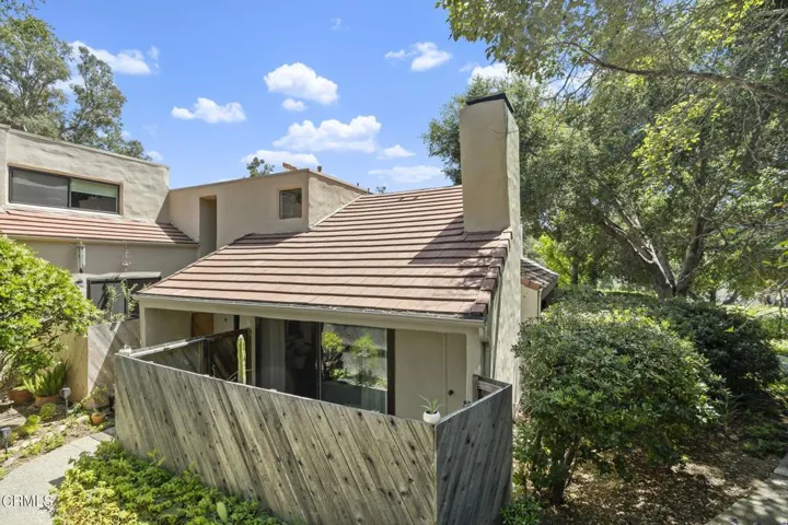 3-web-or-mls-Upmarketmedia_1014CreeB-8