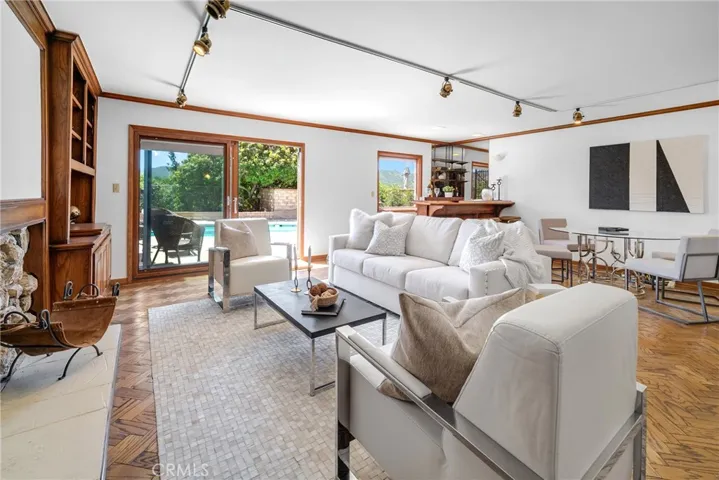 4012 Schuylkill Drive, Calabasas, California 91302