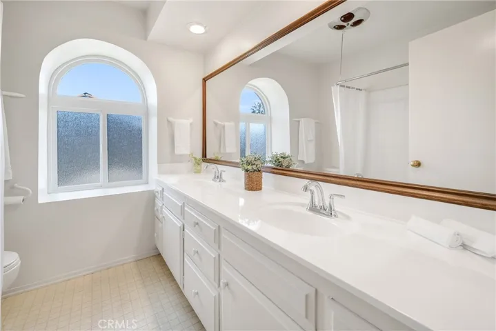 4012 Schuylkill Drive, Calabasas, California 91302