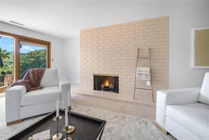 4012 Schuylkill Drive, Calabasas, California 91302