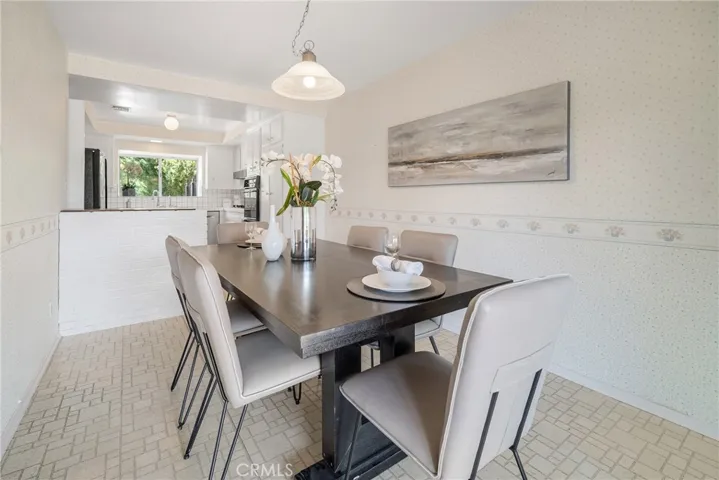 4012 Schuylkill Drive, Calabasas, California 91302