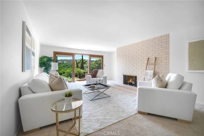 4012 Schuylkill Drive, Calabasas, California 91302