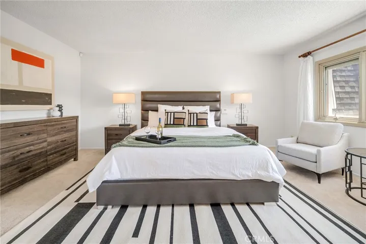 4012 Schuylkill Drive, Calabasas, California 91302