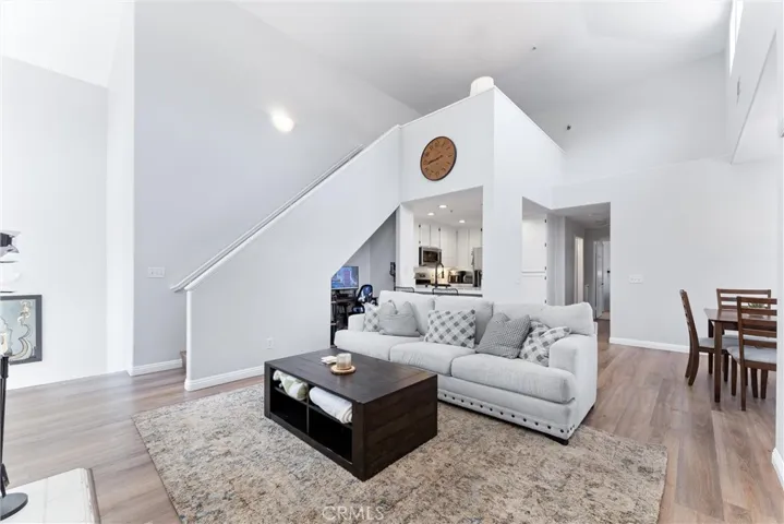 42 Tierra Montanosa, Rancho Santa Margarita, California 92688