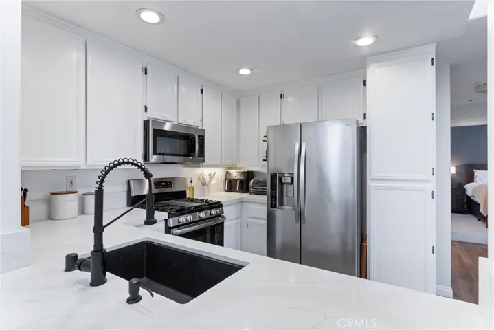 42 Tierra Montanosa, Rancho Santa Margarita, California 92688