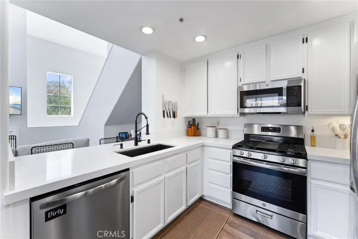 42 Tierra Montanosa, Rancho Santa Margarita, California 92688