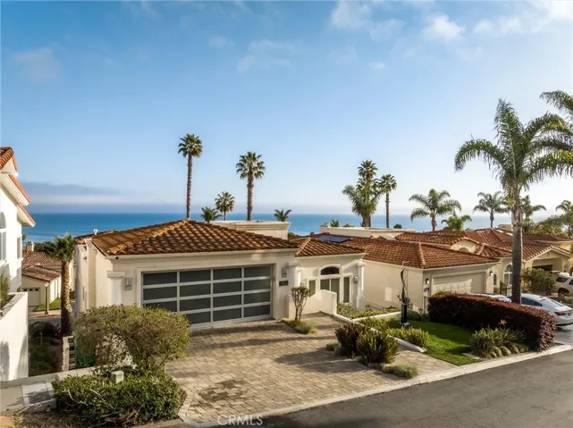 Front of this spectacular home