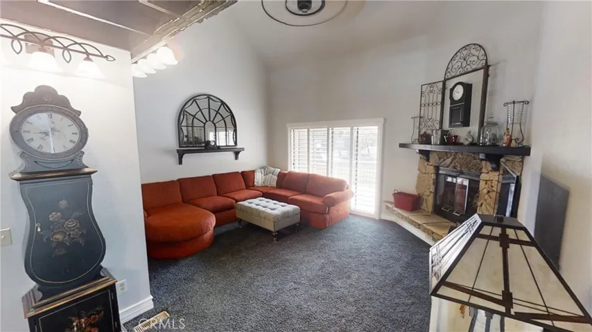 1130 Pinecrest Road 13, Twin Peaks, California 92391