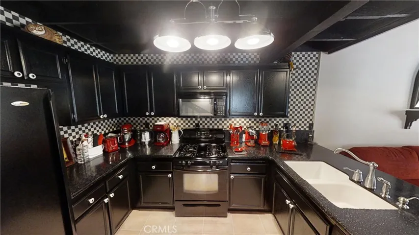 1130 Pinecrest Road 13, Twin Peaks, California 92391