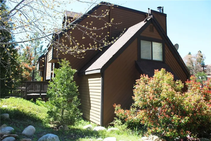 1130 Pinecrest Road 13, Twin Peaks, California 92391