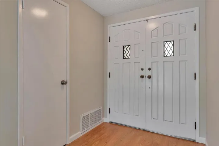 462 Meadow Dale Court, San Jose, California 95136