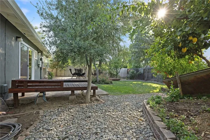 1292 Palmetto Avenue, Chico, California 95926