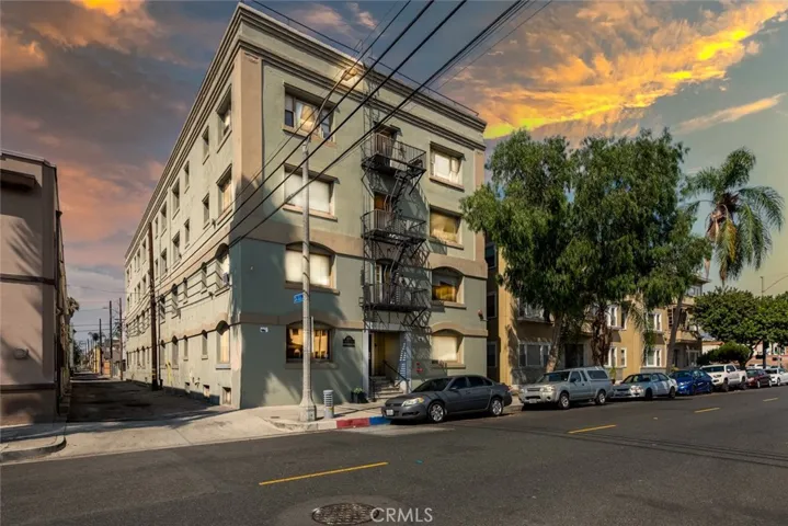 323 W 4th Street 404, Long Beach, California 90802